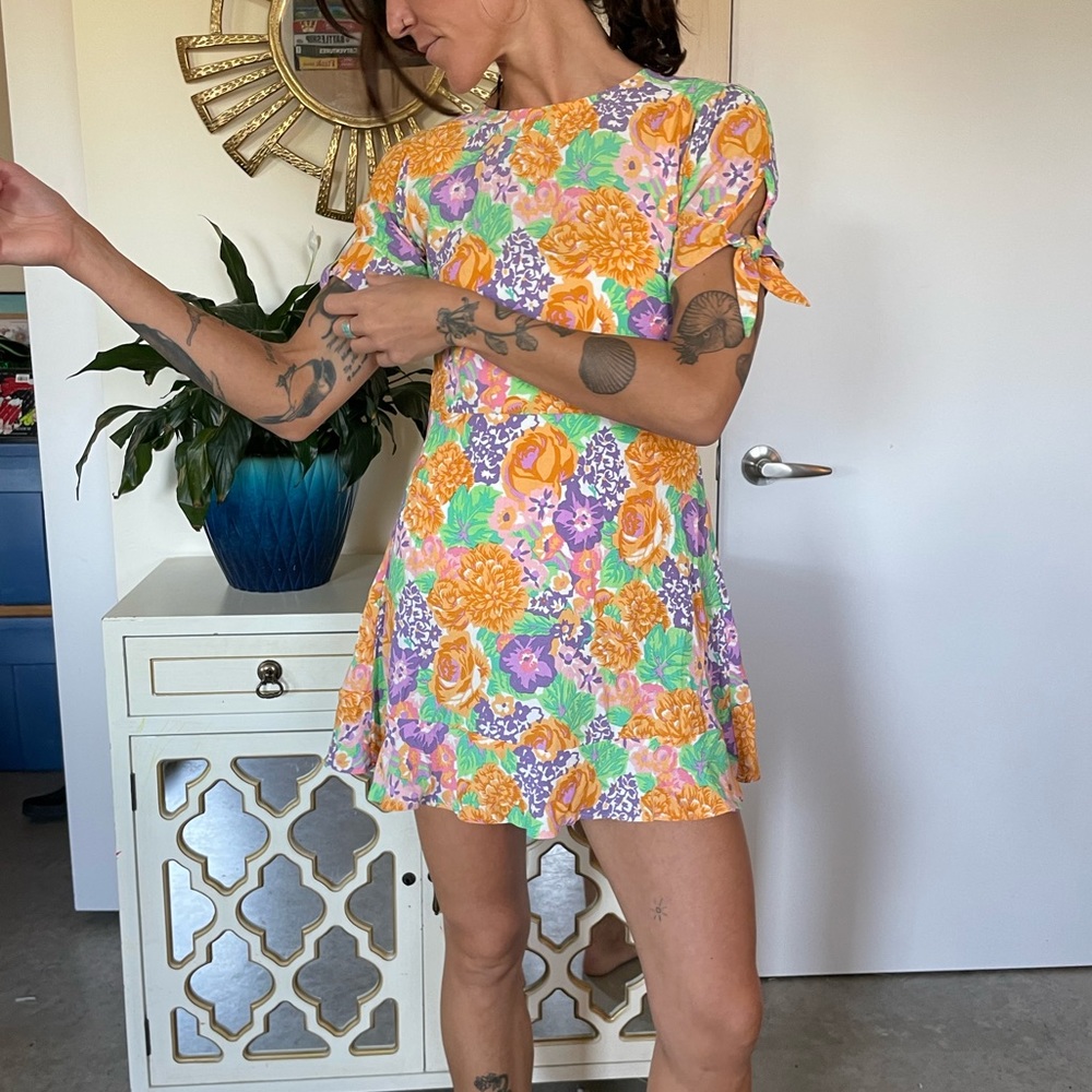 Faithfull the Brand Daphne Mini Tie Sleeve Floral Ruffle Dress | Summer Brights